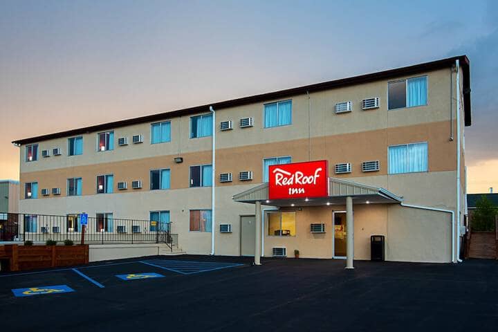Hotel 28 of 30