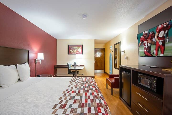 Room 14 of 30