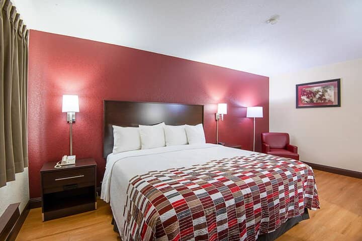 Room 10 of 30