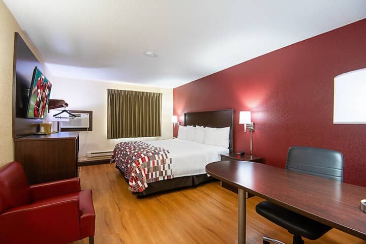 Room 8 of 30
